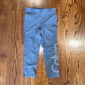CALVIN KLEIN PERFORMANCE | Cropped Gray Leggings